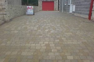cobbleddriveway9 Cobbled-Driveway-9