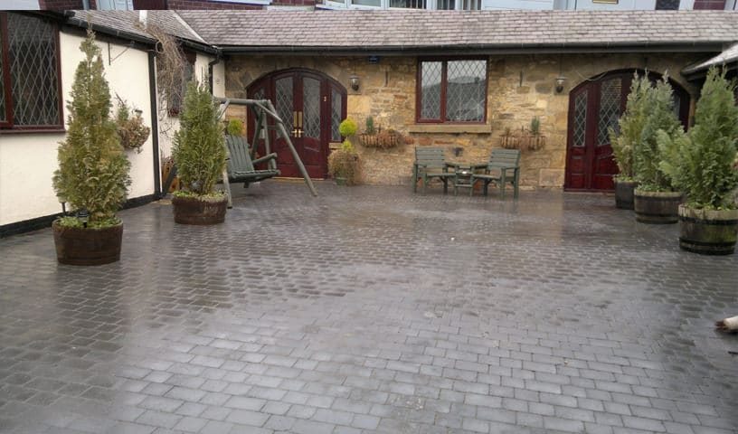 Grey-Block-Paving-Driveway