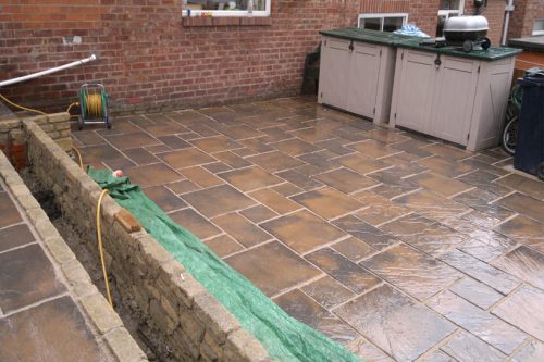 paving-stones-patio-area-1